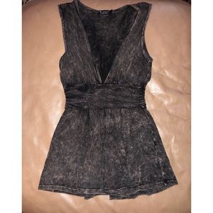 Acid wash plunging tank